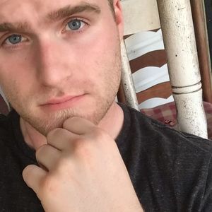 Meet your Posher, Christian